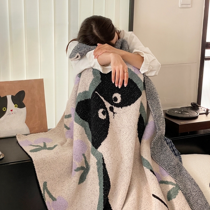 91家纺网 家纺一手货源 找家纺 圆岛家纺 2023新款半边绒针织毛毯 樱桃猫咪