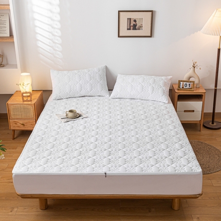 91家纺网 家纺一手货源 找家纺 （总）糯米猪家纺 2023新款亲肤棉六面全包夹棉床笠--四叶草