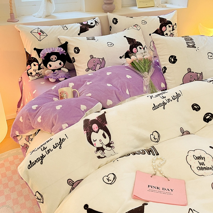 91家纺网 家纺一手货源 找家纺 金爱家 2023新款正版三丽鸥授权卡通加厚高克重牛奶绒四件套 绒三丽鸥-乖乖库洛米