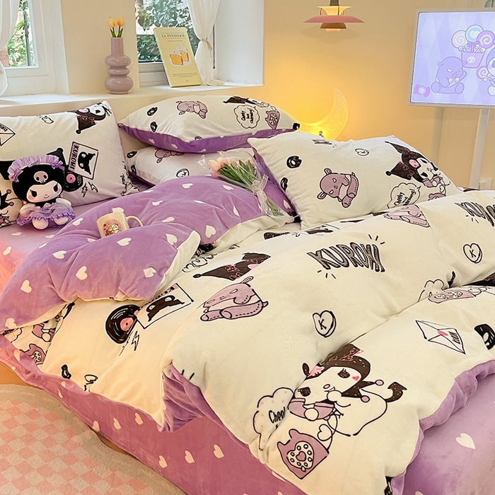 91家纺网 家纺一手货源 找家纺 金爱家 2023新款正版三丽鸥授权卡通加厚高克重牛奶绒四件套 绒三丽鸥-乖乖库洛米