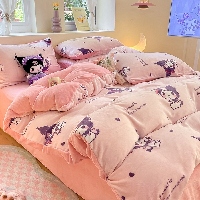 91家纺网 家纺一手货源 找家纺 金爱家 2023新款正版三丽鸥授权卡通加厚高克重牛奶绒四件套 绒三丽鸥-可爱库洛米