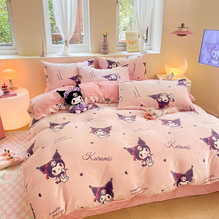 91家纺网 家纺一手货源 找家纺 金爱家 2023新款正版三丽鸥授权卡通加厚高克重牛奶绒四件套 绒三丽鸥-可爱库洛米