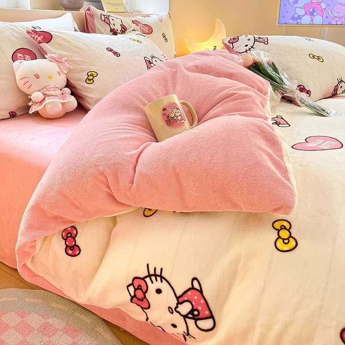 91家纺网 家纺一手货源 找家纺 金爱家 2023新款正版三丽鸥授权卡通加厚高克重牛奶绒四件套 绒三丽鸥-奶油kitty