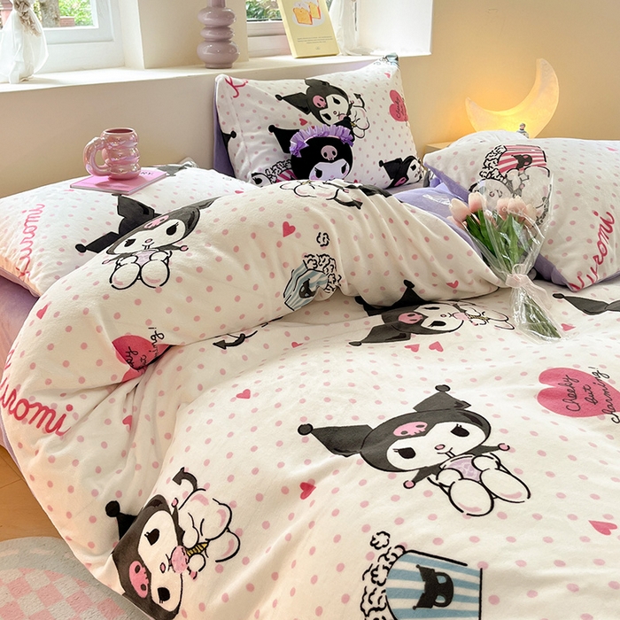 91家纺网 家纺一手货源 找家纺 金爱家 2023新款正版三丽鸥授权卡通加厚高克重牛奶绒四件套 绒三丽鸥-奶油库洛米