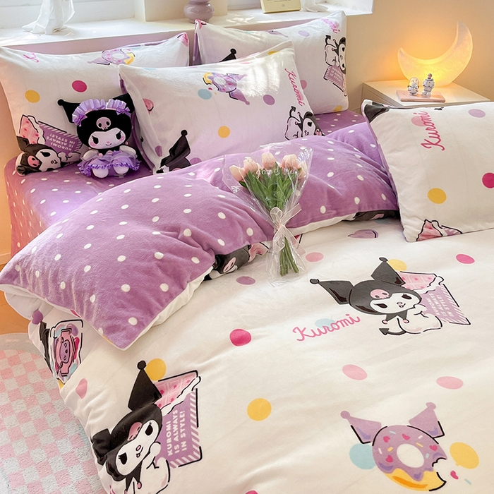 91家纺网 家纺一手货源 找家纺 金爱家 2023新款正版三丽鸥授权卡通加厚高克重牛奶绒四件套 绒三丽鸥-糖果甜圈库洛米