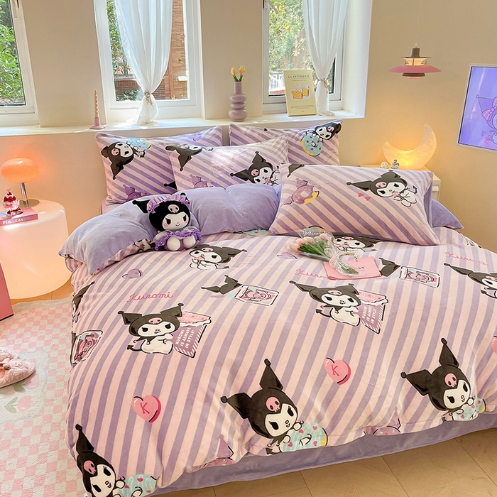 91家纺网 家纺一手货源 找家纺 金爱家 2023新款正版三丽鸥授权卡通加厚高克重牛奶绒四件套 绒三丽鸥-紫巧库洛米