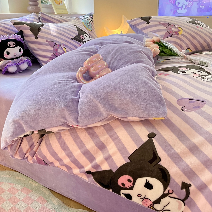 91家纺网 家纺一手货源 找家纺 金爱家 2023新款正版三丽鸥授权卡通加厚高克重牛奶绒四件套 绒三丽鸥-紫巧库洛米