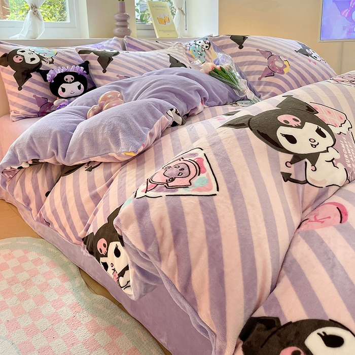 91家纺网 家纺一手货源 找家纺 金爱家 2023新款正版三丽鸥授权卡通加厚高克重牛奶绒四件套 绒三丽鸥-紫巧库洛米