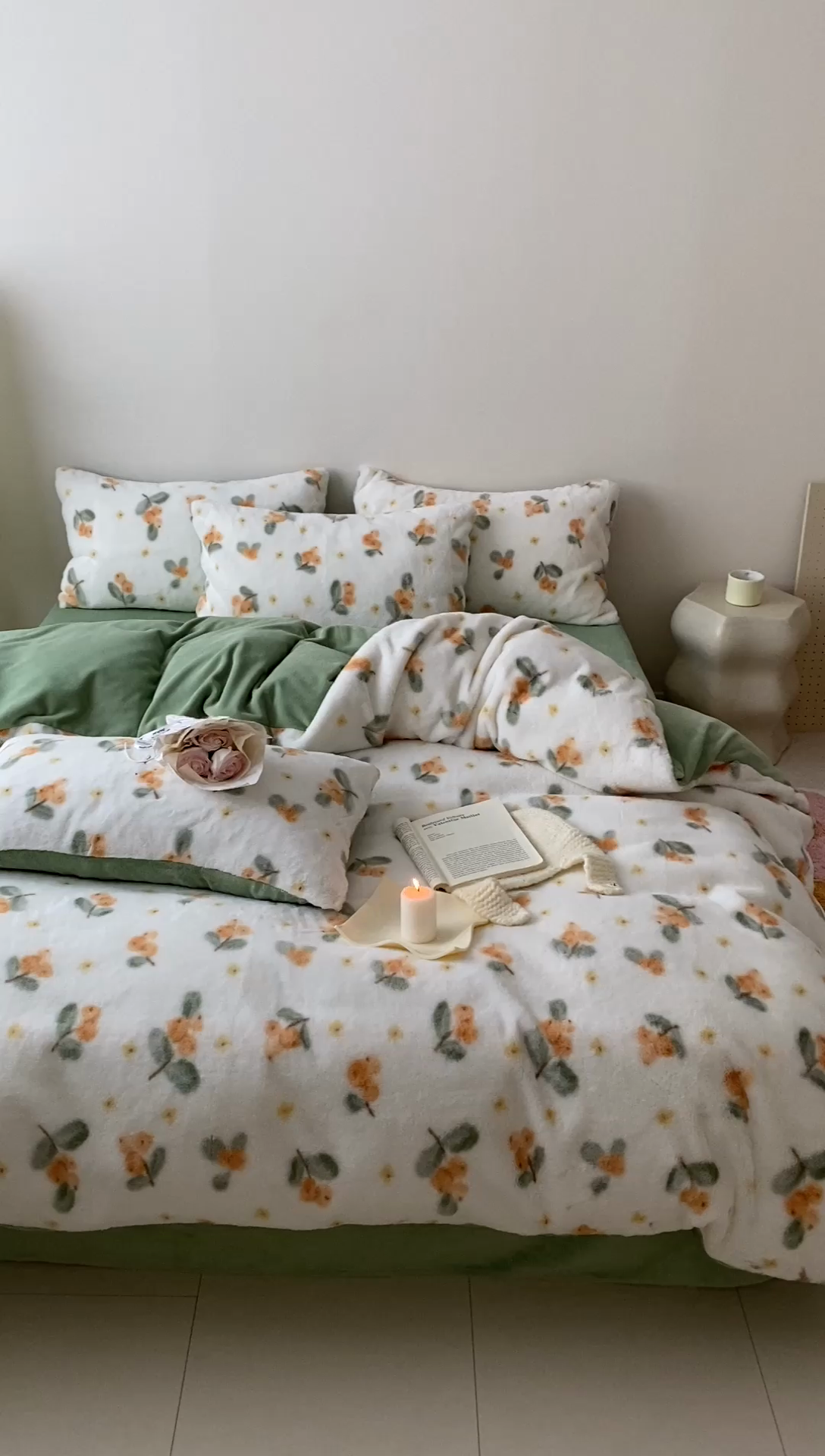 91家纺网 家纺一手货源 找家纺 潘朵拉 2023新款秋冬ins韩风专版印花保暖兔兔毛绒四件套 梨花