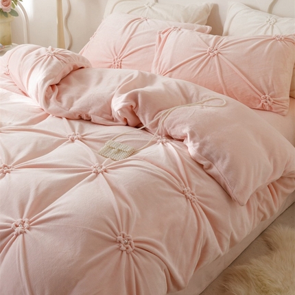 91家纺网 家纺一手货源 找家纺 （总）金奇达家纺 2023新款【珍珠引力】240g云朵绒四件套