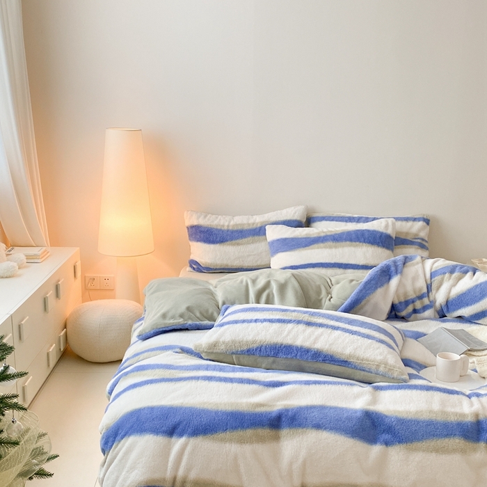 91家纺网 家纺一手货源 找家纺 潘朵拉 2023新款秋冬ins韩风专版印花保暖兔兔毛绒四件套 清欢（蓝）