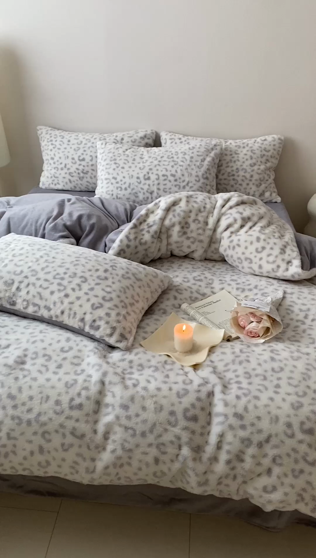 91家纺网 家纺一手货源 找家纺 潘朵拉 2023新款秋冬ins韩风专版印花保暖兔兔毛绒四件套 巴卡卡