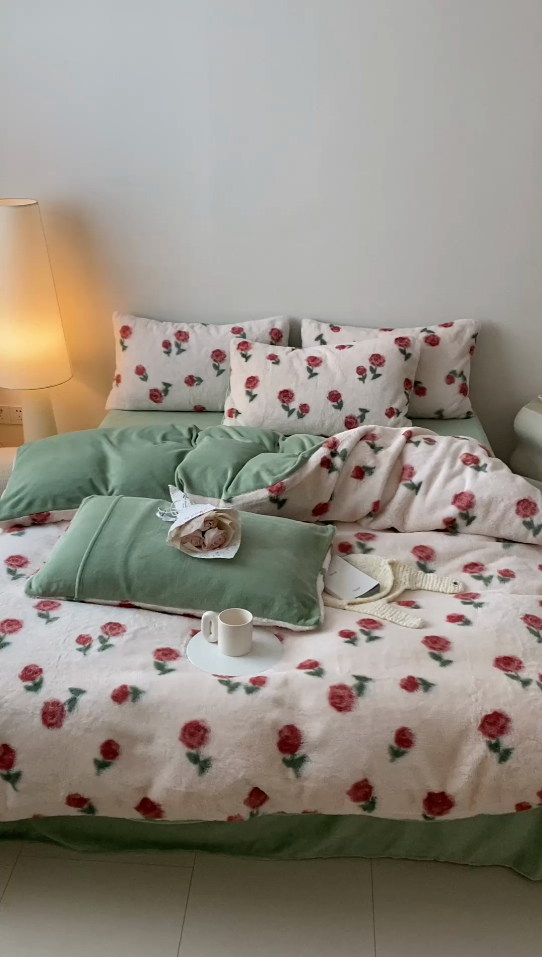 91家纺网 家纺一手货源 找家纺 潘朵拉 2023新款秋冬ins韩风专版印花保暖兔兔毛绒四件套 情话