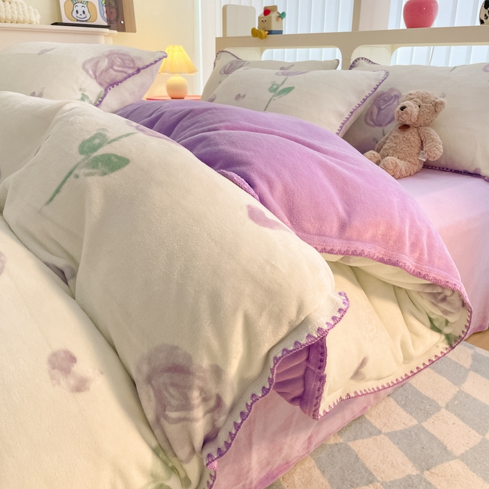 91家纺网 家纺一手货源 找家纺 安哆啦家纺 2024新款牛奶绒三角针四件套 紫色郁金香