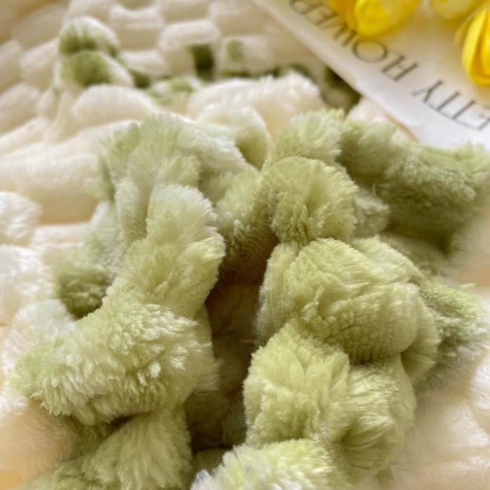 91家纺网 家纺一手货源 找家纺 星座 2025新款豆豆绒金龟绒四件套 郁金香绿