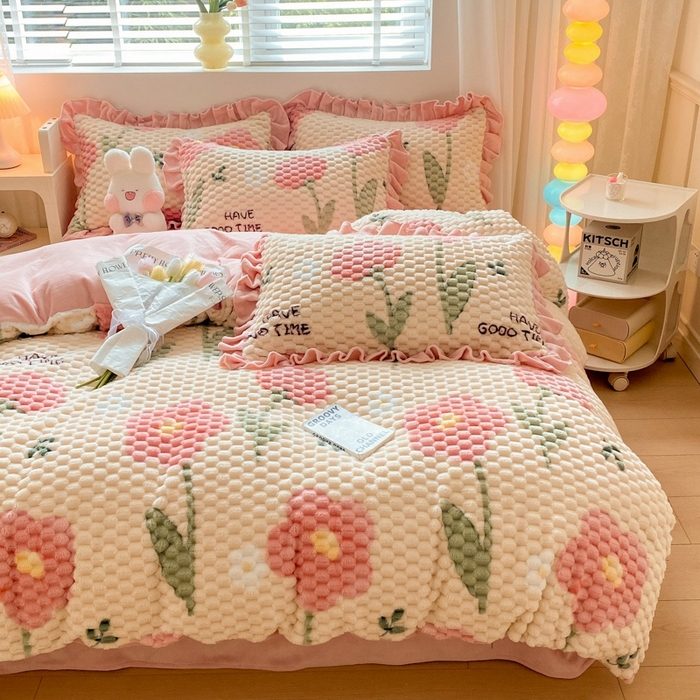 91家纺网 家纺一手货源 找家纺 星座 2025新款豆豆绒金龟绒四件套 粉郁金香