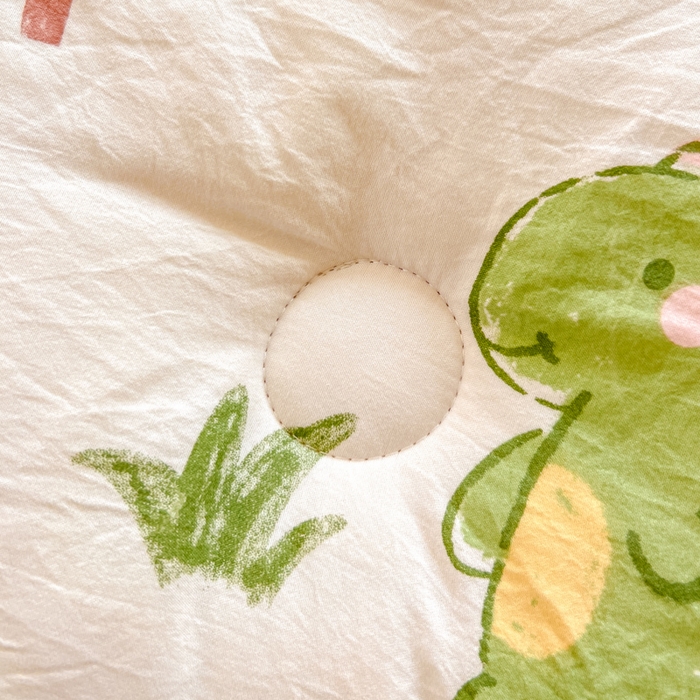 91家纺网 家纺一手货源 找家纺 居易简 2025新款水洗棉双层纱豆豆被 恐龙星球