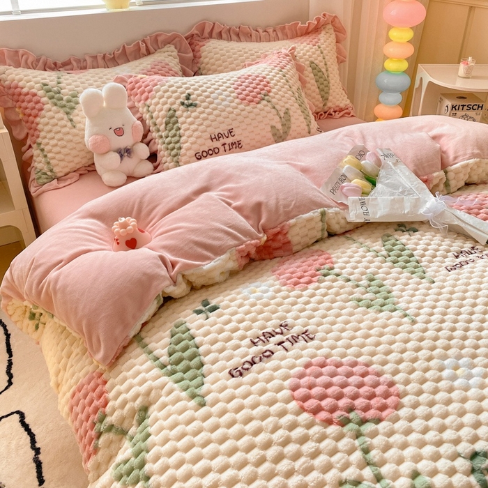 91家纺网 家纺一手货源 找家纺 星座 2025新款豆豆绒金龟绒四件套 粉郁金香