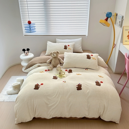 91家纺网 家纺一手货源 找家纺 （总）星期八 2023新款牛奶绒毛巾绣四件套