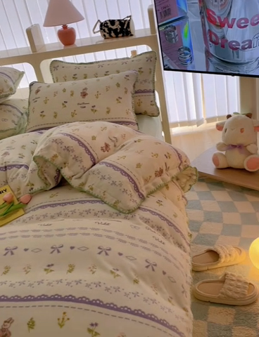 91家纺网 家纺一手货源 找家纺 安哆啦家纺 2024新款牛奶绒三角针四件套 蕾丝兔