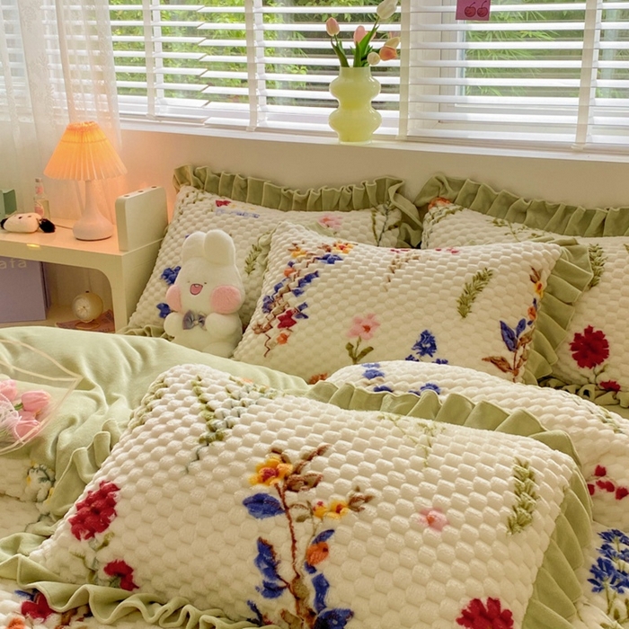 91家纺网 家纺一手货源 找家纺 星座 2025新款豆豆绒金龟绒四件套 繁花