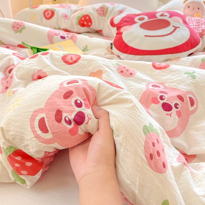 91家纺网 家纺一手货源 找家纺 居易简 2025新款水洗棉双层纱豆豆被 草莓蛋糕