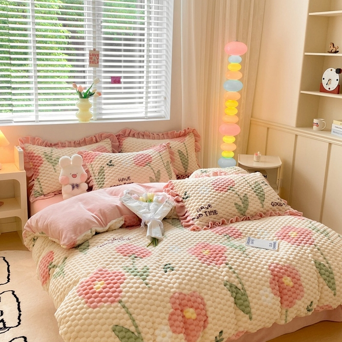 91家纺网 家纺一手货源 找家纺 星座 2025新款豆豆绒金龟绒四件套 粉郁金香