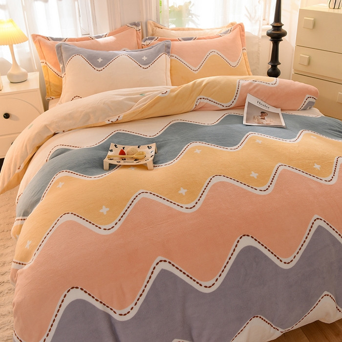 91家纺网 家纺一手货源 找家纺 简如 2025新款冰岛臻绵绒印花系列单被套牛奶绒单被套 梦幻海波-蓝灰