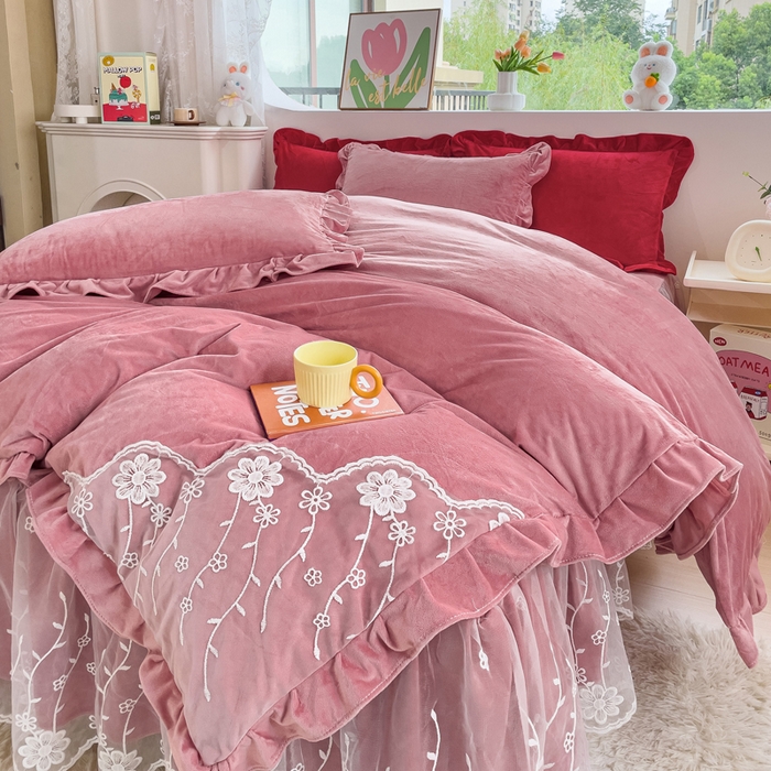 91家纺网 家纺一手货源 找家纺 （总）2024直播爆款韩版纯色花边牛奶绒婴儿绒床裙四件套 花香