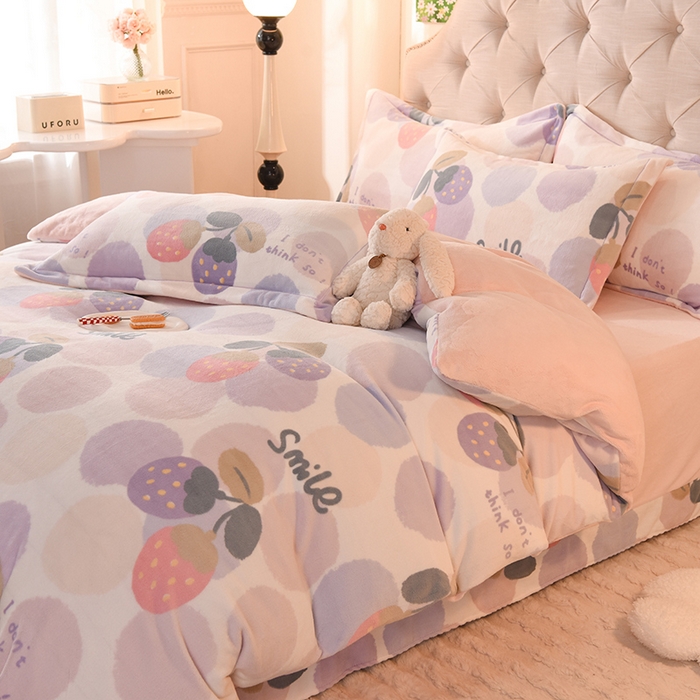 91家纺网 家纺一手货源 找家纺 2025新款冰岛臻棉绒印花系列牛奶绒小号三件套 缤纷乐园