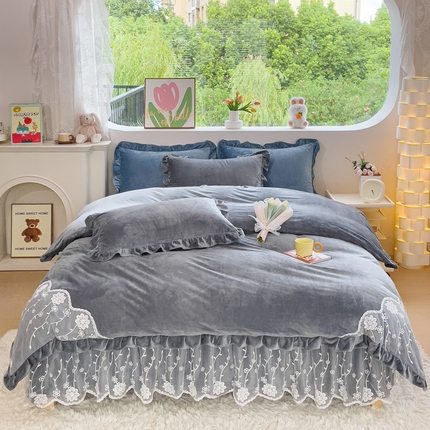 91家纺网 家纺一手货源 找家纺 （总）2024直播爆款韩版纯色花边牛奶绒婴儿绒床裙四件套 花香