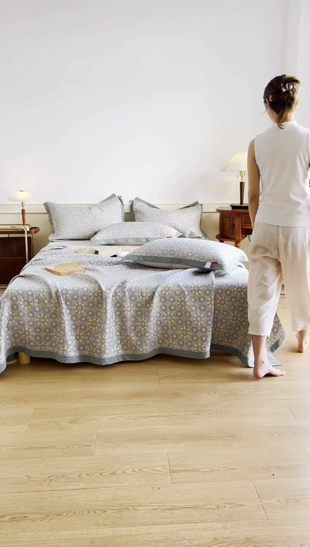 91家纺网 家纺一手货源 找家纺 棠薇 2023新款秋冬全棉三层纱床盖多功能纱布毯 太阳神豆青