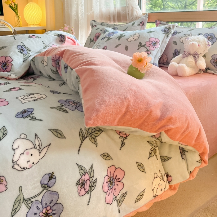 91家纺网 家纺一手货源 找家纺 慕澄家纺 2023新款小清新牛奶绒印花四件套 花韵