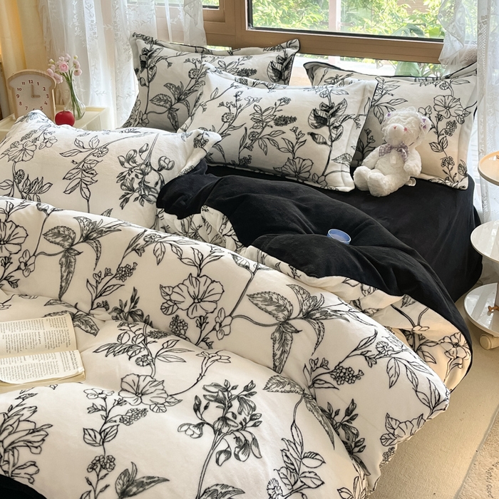 91家纺网 家纺一手货源 找家纺 慕澄家纺 2023新款小清新牛奶绒印花四件套 黑白配