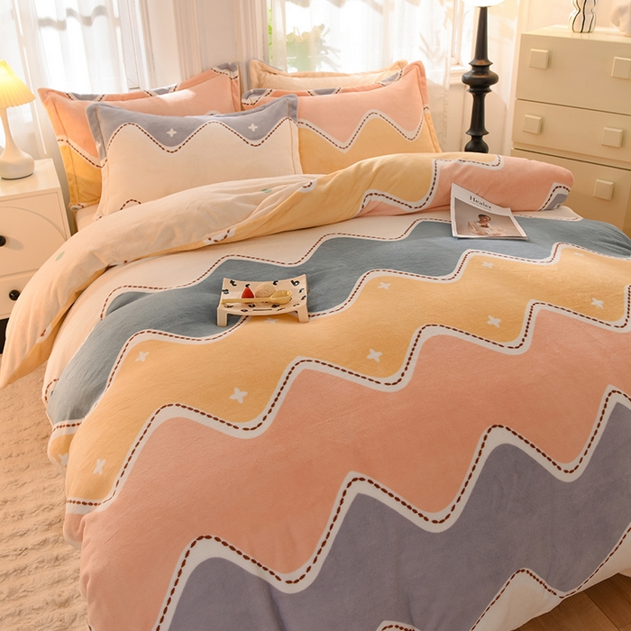 91家纺网 家纺一手货源 找家纺 简如 2025新款冰岛臻绵绒印花系列单被套牛奶绒单被套 梦幻海波-蓝灰