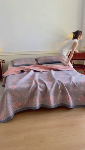 91家纺网 家纺一手货源 找家纺 棠薇 2023新款秋冬全棉三层纱床盖多功能纱布毯 左岸时光