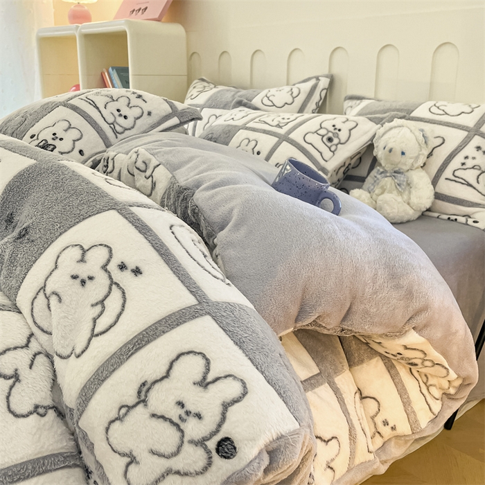 91家纺网 家纺一手货源 找家纺 苏拉家居 2023新款5D雕花雪花绒四件套 兔世界