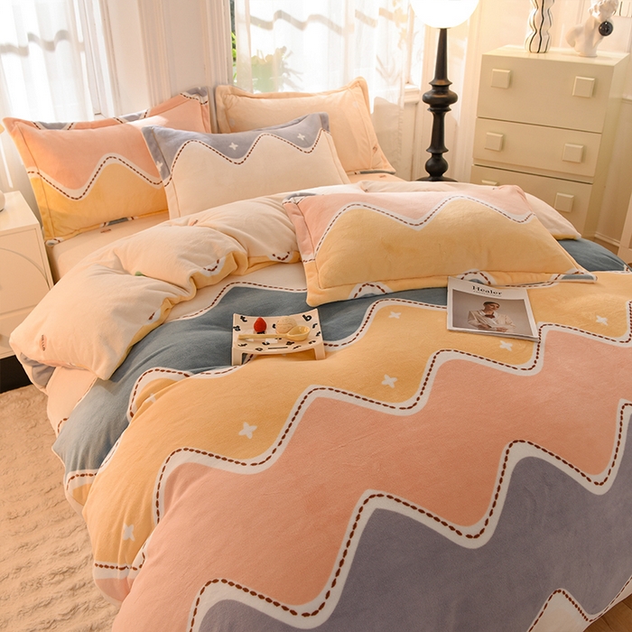 91家纺网 家纺一手货源 找家纺 简如 2025新款冰岛臻绵绒印花系列单被套牛奶绒单被套 梦幻海波-蓝灰