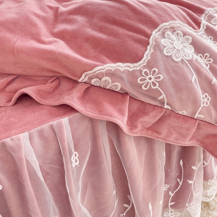 91家纺网 家纺一手货源 找家纺 （总）2024直播爆款韩版纯色花边牛奶绒婴儿绒床裙四件套 花香