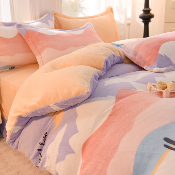 91家纺网 家纺一手货源 找家纺 2025新款冰岛臻棉绒印花系列牛奶绒小号三件套 蜜儿