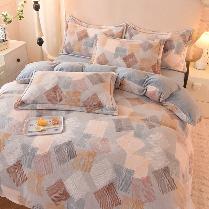 91家纺网 家纺一手货源 找家纺 2025新款冰岛臻棉绒印花系列牛奶绒小号三件套 贝尔