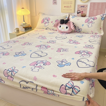 91家纺网 家纺一手货源 找家纺 （总）暮思 2023新款三丽鸥正版授权高克重加厚保暖牛奶绒单床笠