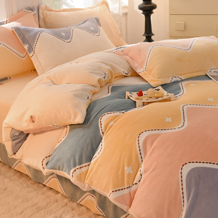 91家纺网 家纺一手货源 找家纺 简如 2025新款冰岛臻绵绒印花系列单被套牛奶绒单被套 梦幻海波-蓝灰