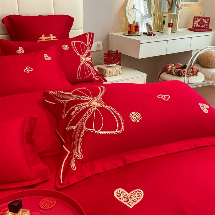 91家纺网 家纺一手货源 找家纺 欧乐蒂 2025新款亲肤棉刺绣婚庆四件套 一见倾心