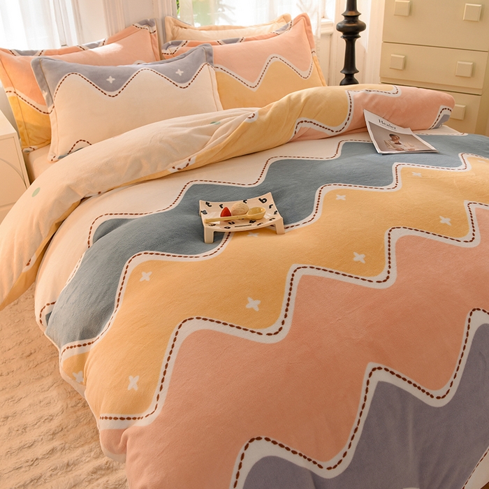 91家纺网 家纺一手货源 找家纺 简如 2025新款冰岛臻绵绒印花系列单被套牛奶绒单被套 梦幻海波-蓝灰