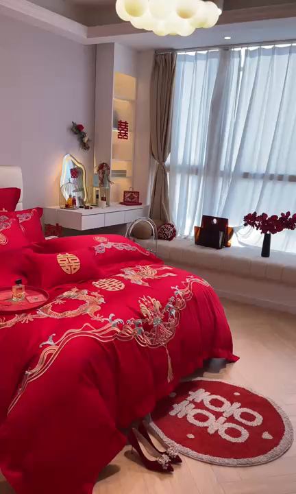 91家纺网 家纺一手货源 找家纺 欧乐蒂 2025新款亲肤棉刺绣婚庆四件套 龙凤祥瑞