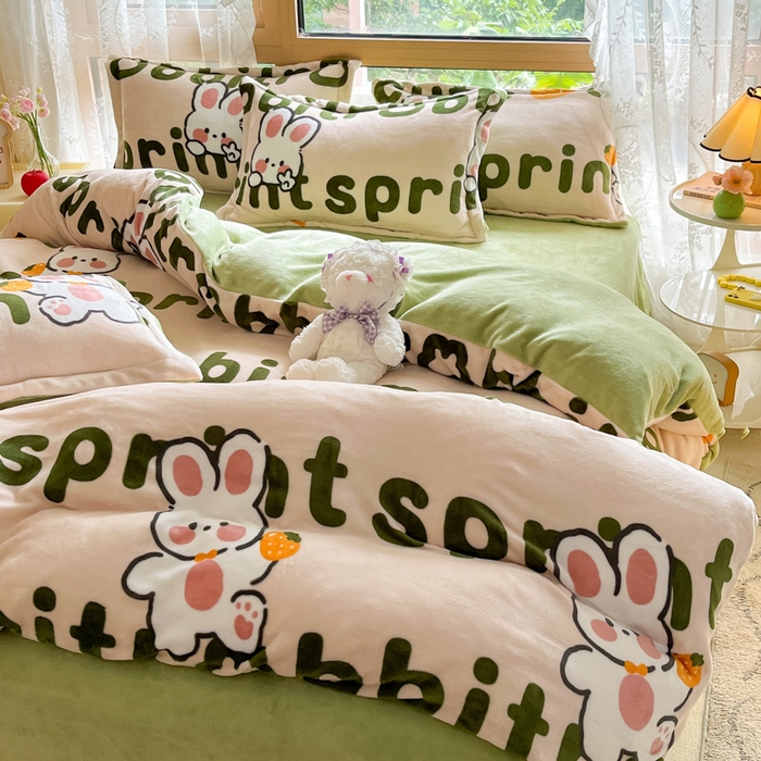 91家纺网 家纺一手货源 找家纺 （总）慕澄家纺 2023新款小清新牛奶绒印花四件套