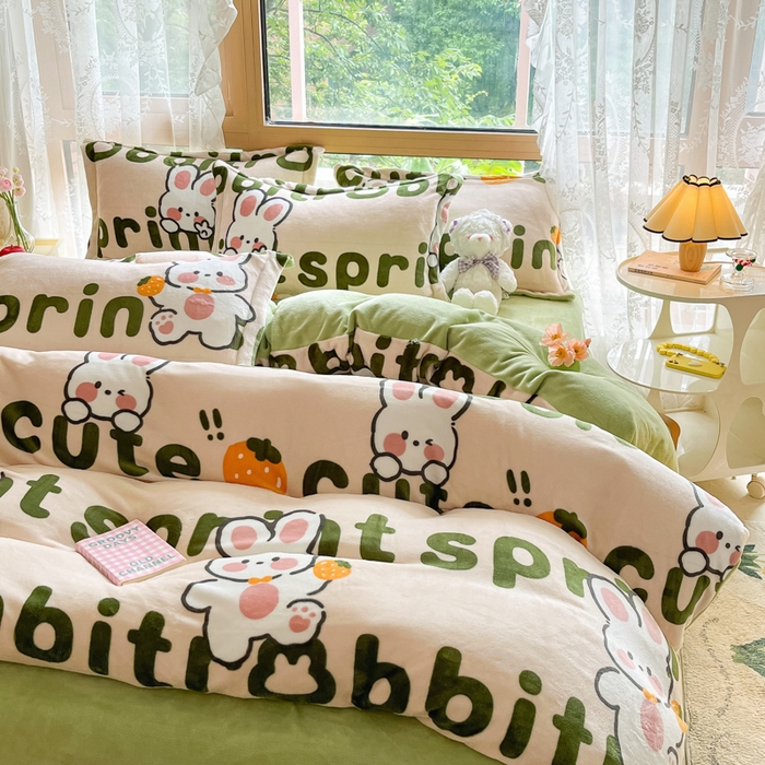 91家纺网 家纺一手货源 找家纺 慕澄家纺 2023新款小清新牛奶绒印花四件套 嗨皮兔