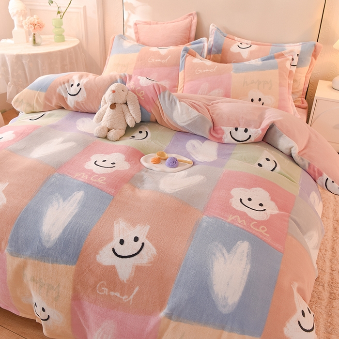 91家纺网 家纺一手货源 找家纺 2025新款冰岛臻棉绒印花系列牛奶绒小号三件套 彩色笑脸