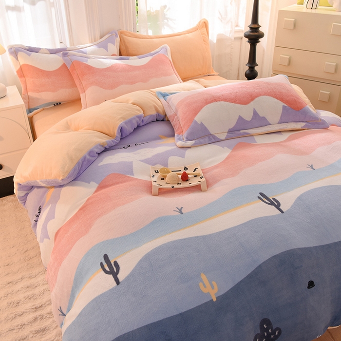 91家纺网 家纺一手货源 找家纺 简如 2025新款冰岛臻绵绒印花系列单被套牛奶绒单被套 蜜儿